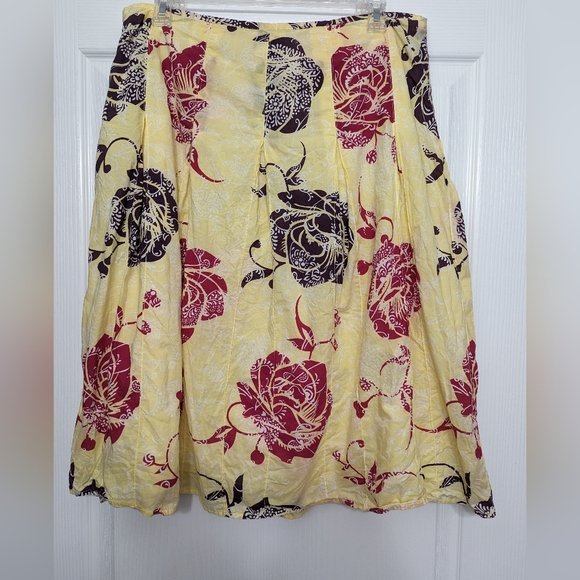 EUC Royal Robbins Fits Size 12 Women's Lined Skirt - Picture 2 of 5